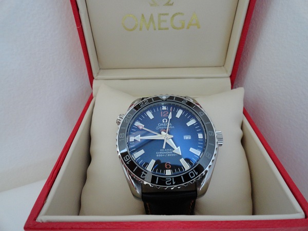 Omega Seamaster GMT Replica