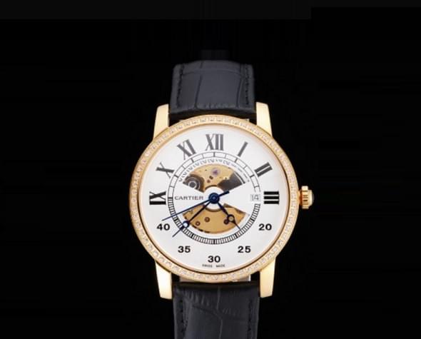 La-Familia-Cartier-Rotonde-Incluye-La-Pequeña-Complicación